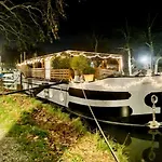 Peniche Chaleureuse Avec Jacuzzi Centre * Toulouse