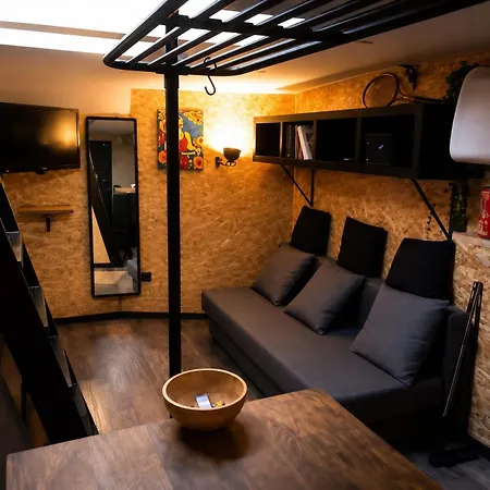 Peniche Chaleureuse Avec Jacuzzi Centre Hotel na wodzie