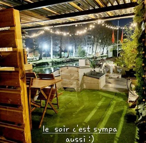 Peniche Chaleureuse Avec Jacuzzi Centre 船上ホテル *